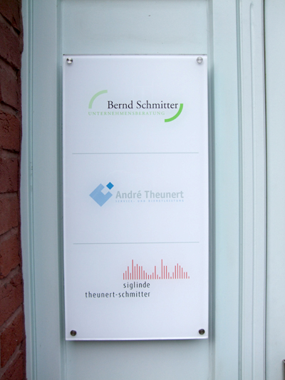 Foto Beschilderung BSU, AT und STS